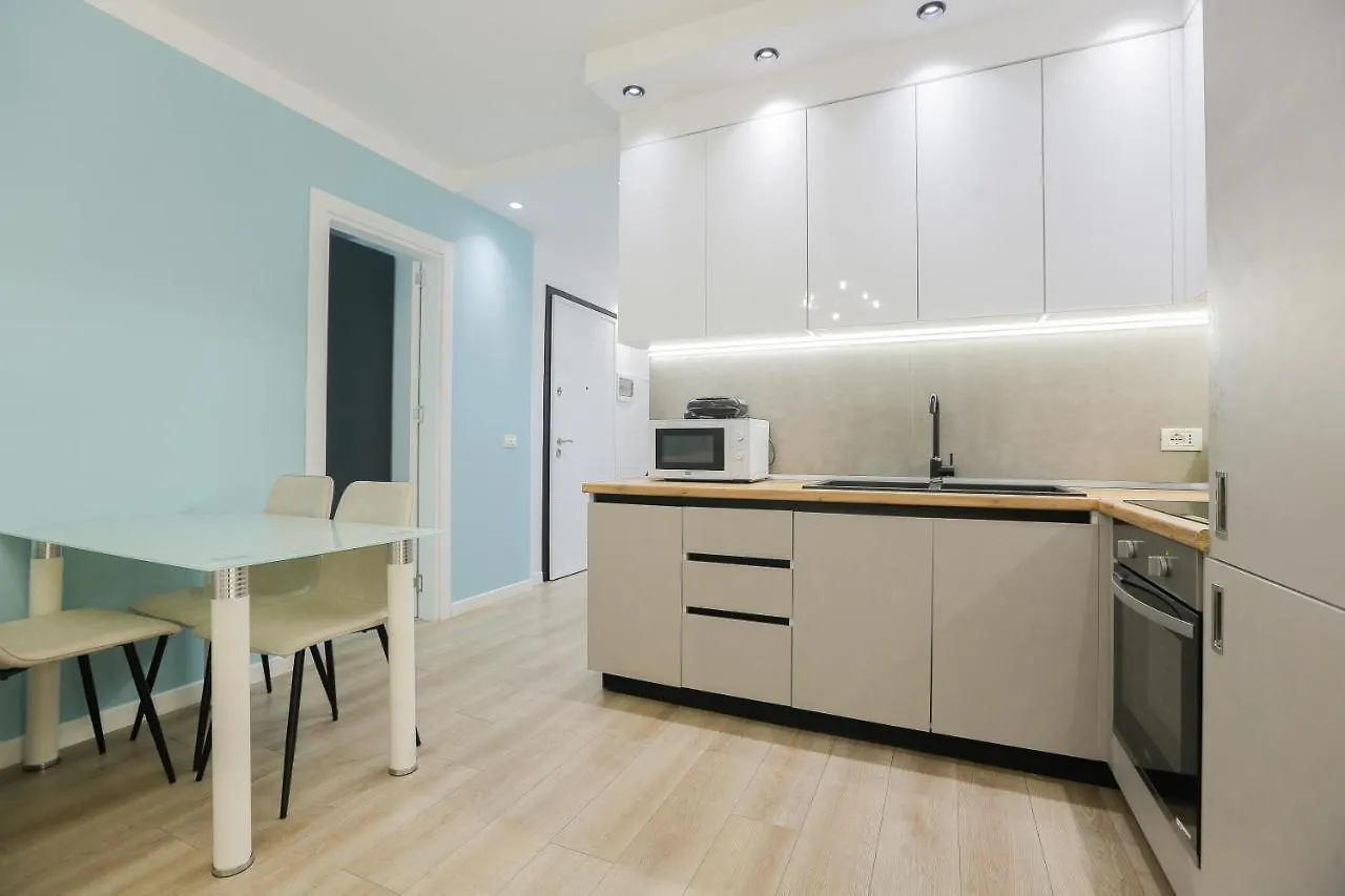 Miku Apartment - Dreamy Apartment At Wilson Square 티라나 알바니아